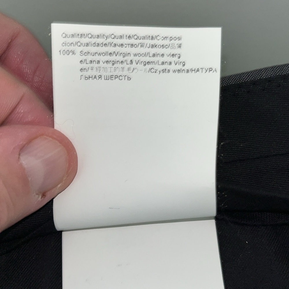 Hugo Boss Selection by Hugo Boss. Slim Fit Size 37”Waist, Ins 29”, 100%Wool VGUC - Picture 13 of 15